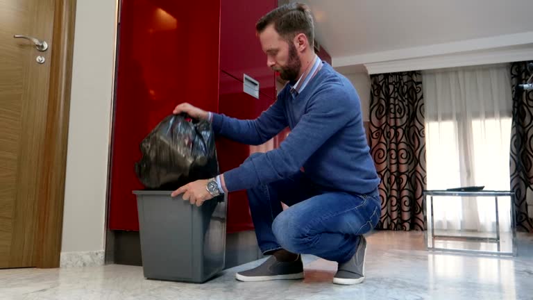 Best Same-Day Junk Removal Services  in Des Moines, WA